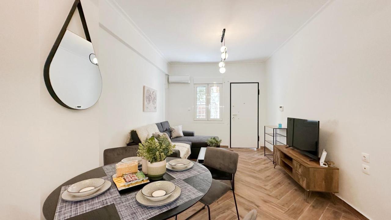 Valtetsiou Central 50Sqm Apt In Athens Apartment Luaran gambar